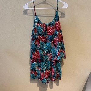 Floral romper pineapple